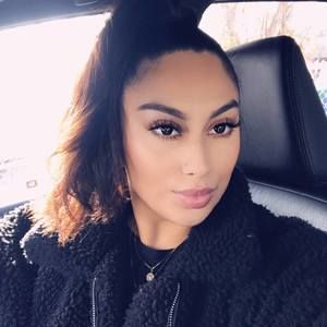 Meet your Posher, Mariana